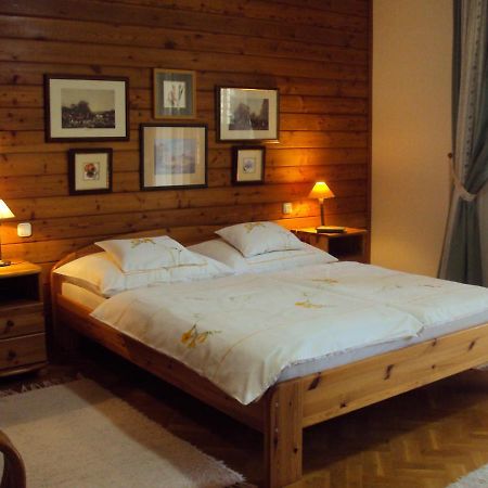 Toelgyes Apartment Hajdúszoboszló Екстериор снимка